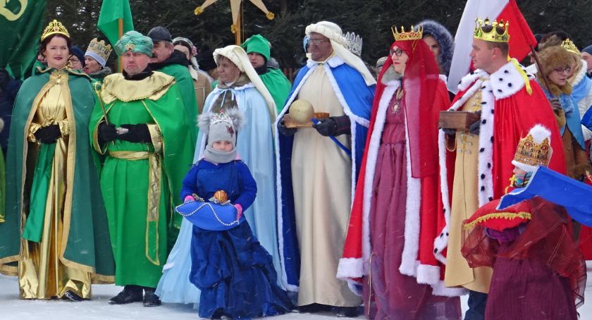 Orszak Trzech Króli w Skołoszowie (ZDJĘCIA)
