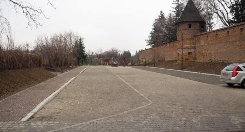 Wyczekiwany parking i nowe ulice