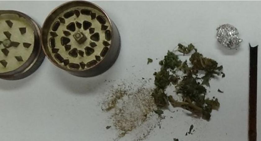 Marihuana w samochodzie 