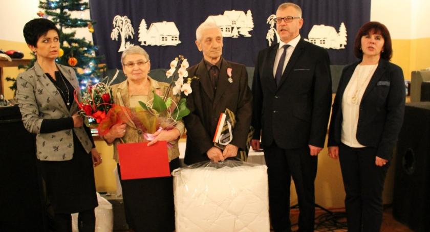 Pamiętają o babciach i dziadkach