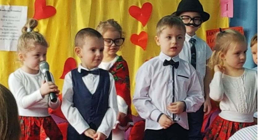 Przedszkolaki babciom