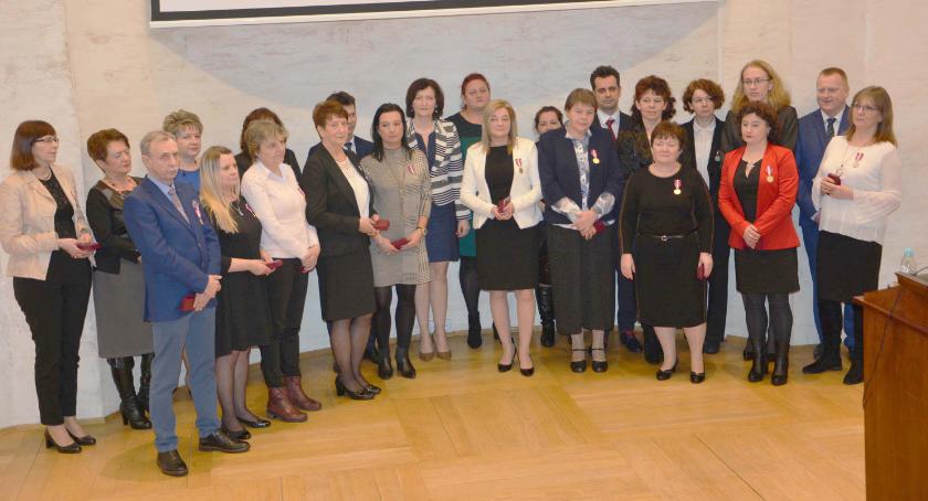 Medale za długoletnią służbę dla pracowników PUP