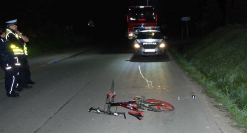 Nie żyje pieszy potrącony przez rowerzystę