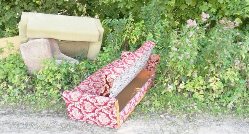 Wójt gminy Rokietnica walczy z podrzucającymi odpady 
