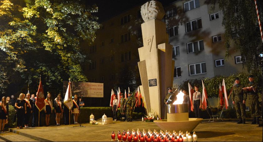 W Jarosławiu obchody 80. rocznicy wybuchu II wojny światowej odbyły się o godz. 4.45