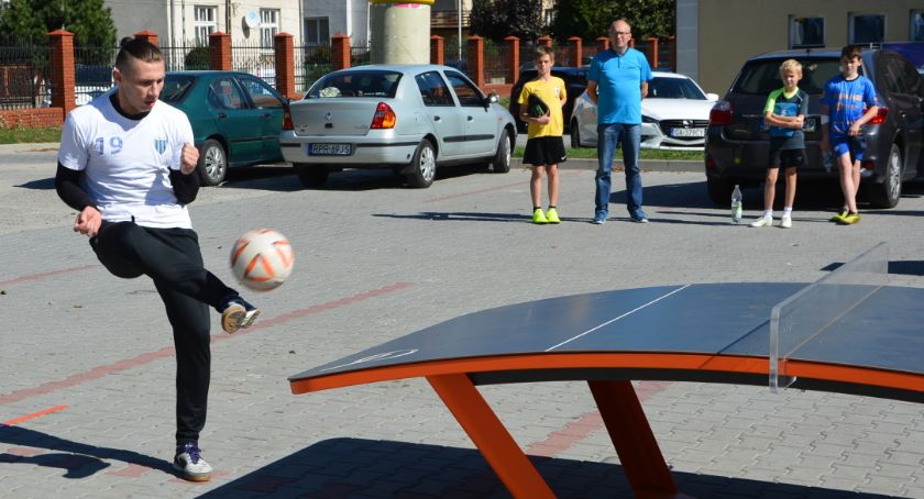 Grają o mistrzostwo powiatu w teqballu 