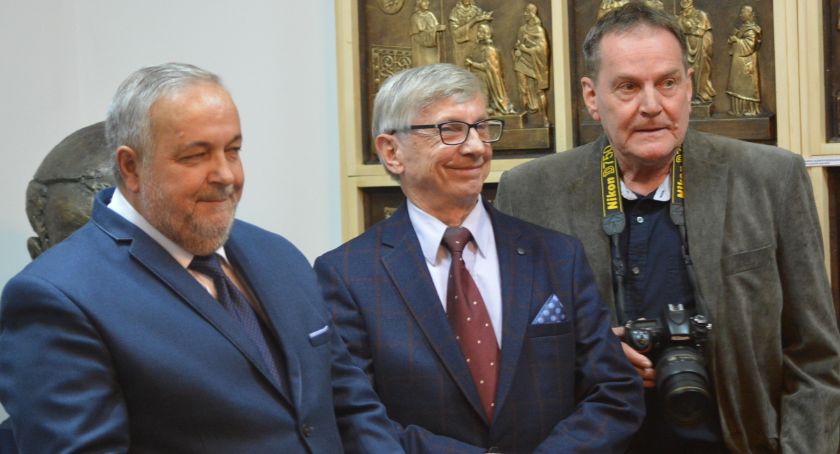  Stanisław Lenar i jego rzeźby  na kartach książki Zbigniewa Zięby (ZDJĘCIA, WIDEO)