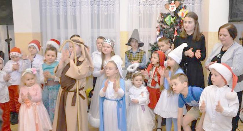 Życzenia i kolędowanie w Świebodnej 