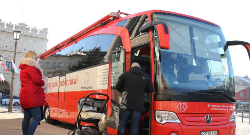 Wtorek 4 lutego - Krwiobus w Jarosławiu 