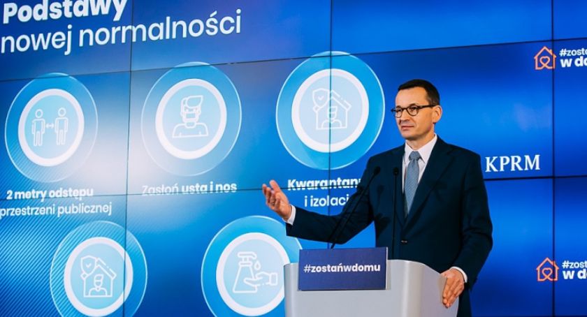 Od 4 maja otwarte galerie handlowe i hotele. Premier podał szczegóły drugiego etapu rezygnacji z obostrzeń