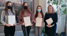 Stypendystki premiera z 