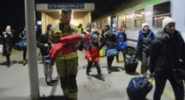 Dworzec PKP centrum przesiadkowym dla uchodźców z pr&hellip;
