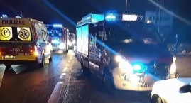 Zderzenie dwóch aut w Wierzbnej. Kobieta i jej córka trafiły do szpitala  