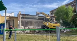 Developer chce oddać miastu działkę za parkiem w Jar…