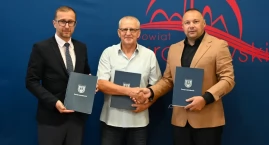 Nowoczesne boisko powstanie przy ZSDGiL w Jarosławiu…