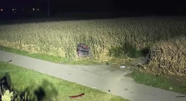 W Grzęsce zderzyły się dwa samochody osobowe. Jeden …