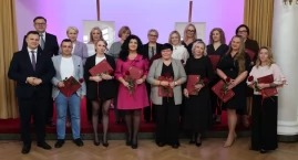 Wyrazili wdzięczność nauczycielom. Dzień Edukacji Na…
