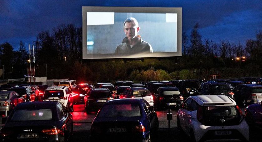 Łomża: Chcą zorganizować samochodowe kino plenerowe 