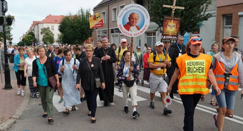 Koronawirus pokrzyżował plany. Piesza Pielgrzymka Łomżyńska odbędzie się w formie symbolicznej