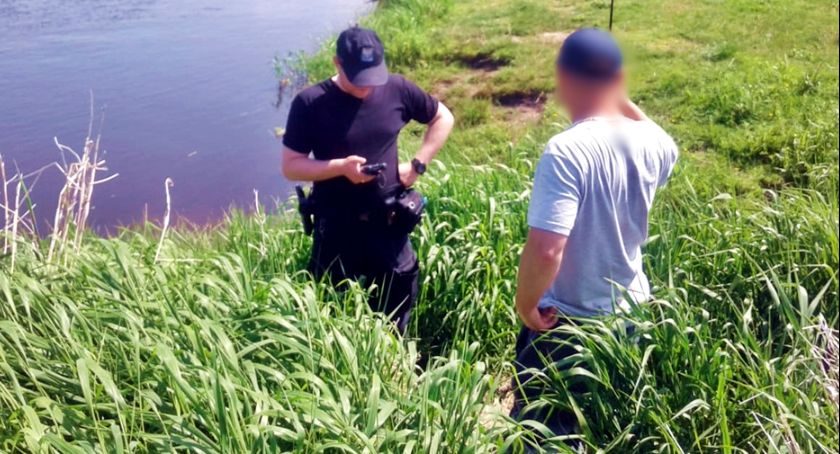 Policjanci prowadzili działania 