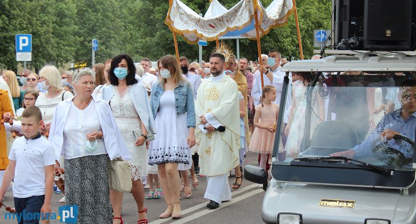 Procesja w parafii Bożego Ciała [FOTO]