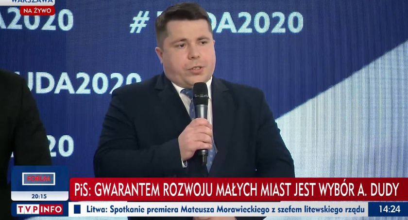 Zastępca Stypułkowski na briefingu prezydenta Dudy