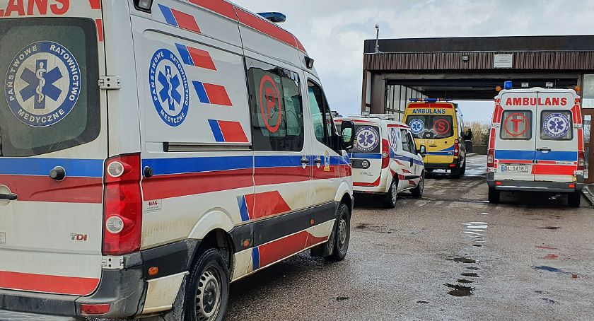 Mężczyzna hospitalizowany w łomżyńskim szpitalu. Kolejne zakażenia COVID-19