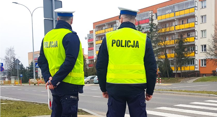 43-latek pędził Zawadzką 102 km/h