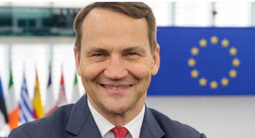 Europoseł Radosław Sikorski w Łomży [LIVE]