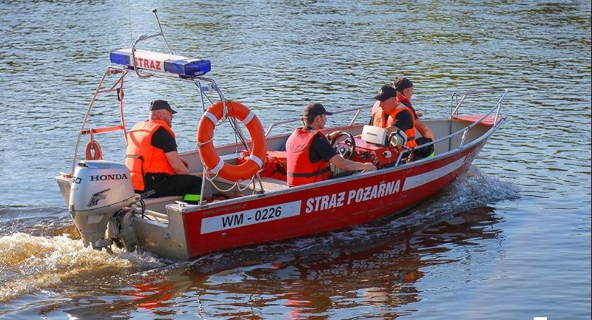 18-latek wszedł do Narwi i zniknął pod powierzchnią wody! Trwają poszukiwania