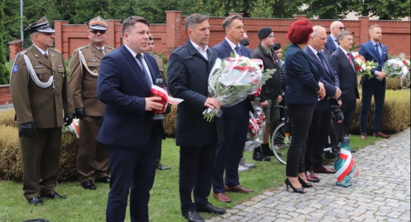 Łomża uczciła 81. rocznicę wybuchu II wojny światowej [FOTO]