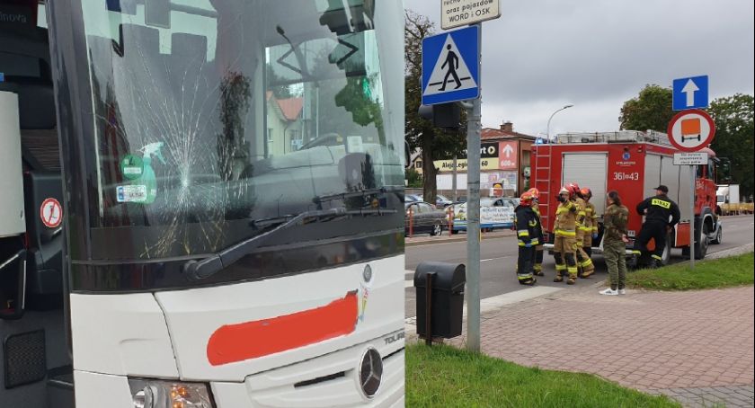 Nastolatek wpadł pod autobus! Wypadek w centrum miasta [FOTO]