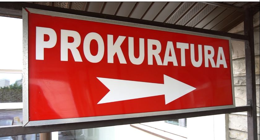 Nauczycielka ze szkoły w Kuziach odpowie za uprowadzenie i obcowanie płciowe z małoletnim