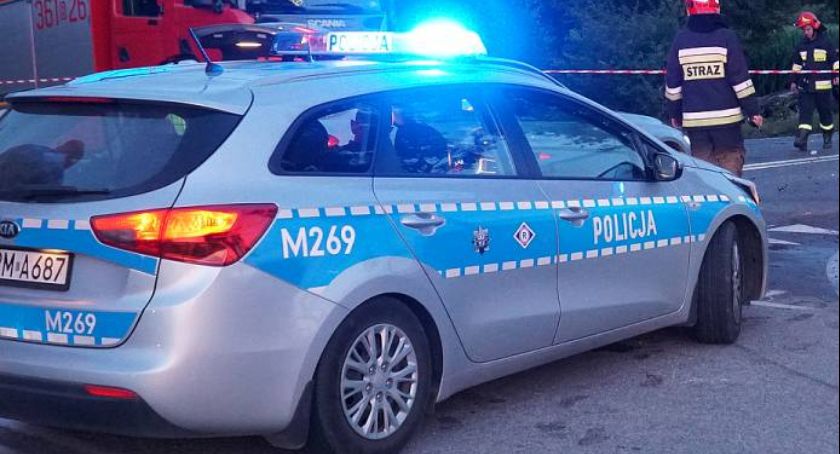 Czarnocin. Nietrzeźwy motocyklista wylądował na ogrodzeniu