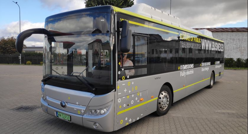Elektryczny Yutong na ulicach Łomży. Jedziesz tym autobusem? Nie potrzebujesz biletu [FOTO]