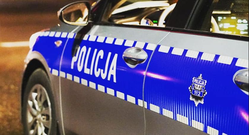 Łomża. 26-letni kierowca skutera miał blisko 3 promile! Jechał zygzakiem 