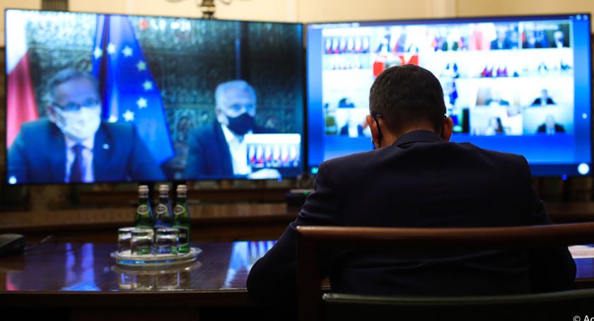 Poznamy nowe obostrzenia. Czy Łomża trafi do czerwonej strefy? [AKTUALIZACJA]