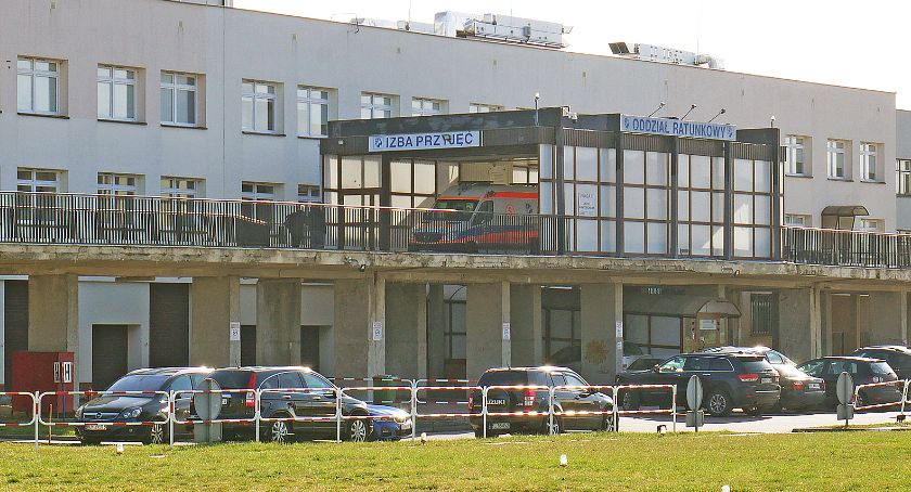 Wstrzymane przyjęcia na cztery oddziały łomżyńskiego szpitala
