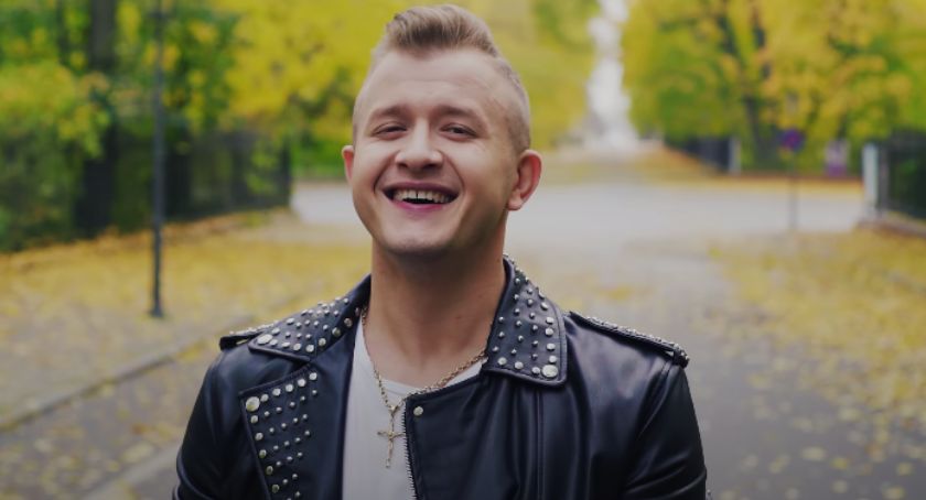 Dawid Narożny po raz drugi został ojcem. Gwiazdor pokazał zdjęcie synka