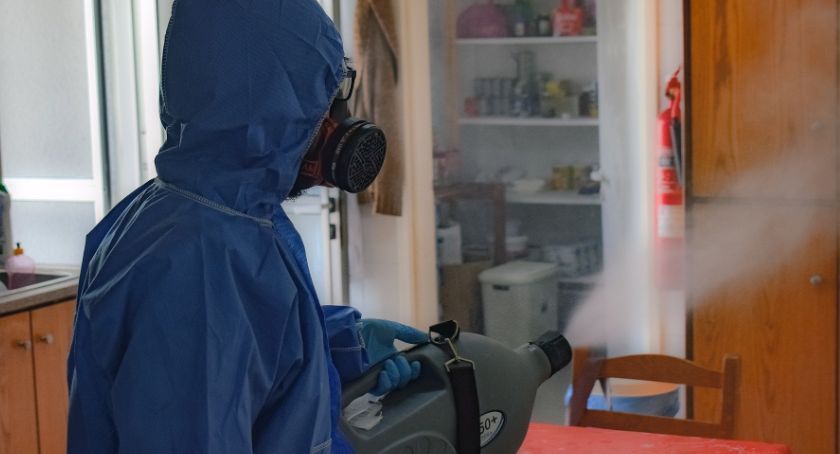 W Łomży zmarły trzy osoby zakażone koronawirusem