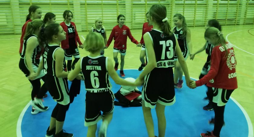 Dziewczęta z UKS 4 Łomża znów górą 