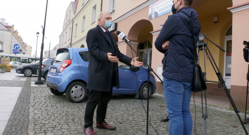 Poseł Lech Kołakowski o odejściu z PIS: Na pewno nie będziemy czynić żadnego awanturnictwa politycznego [VIDEO]