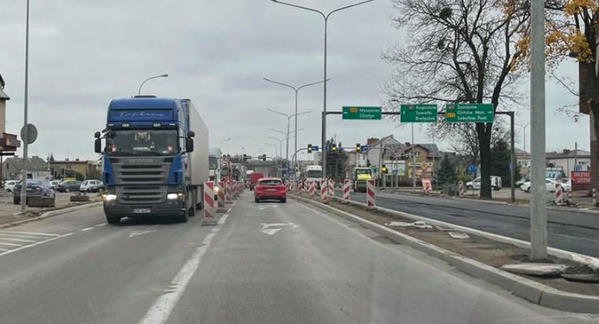 Autobusy wracają na swoje trasy