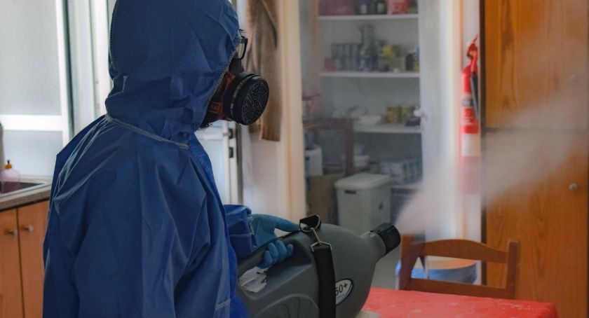 Kilkadziesiąt zakażeń w Łomży i regionie. Zmarły dwie osoby