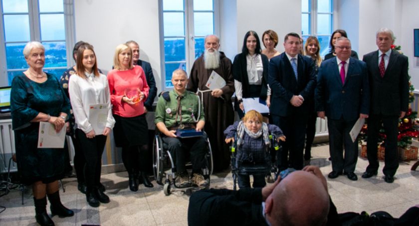 Gala Społecznika przełożona