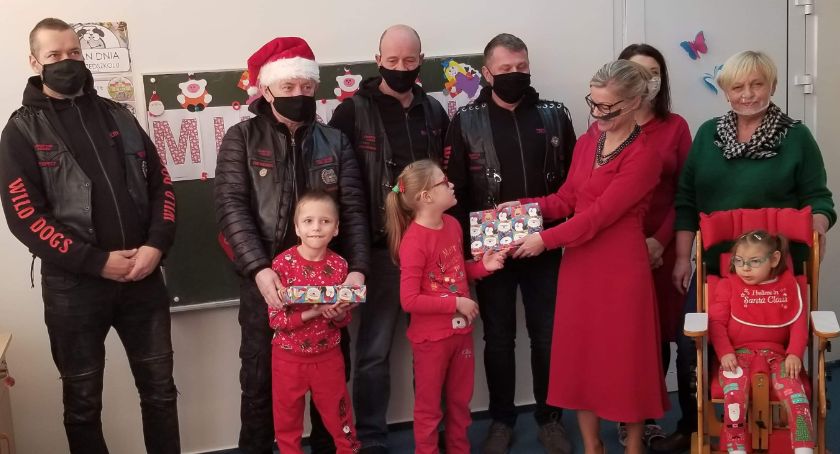 Motocykliści odwiedzili przedszkole specjalne w Łomży [FOTO]