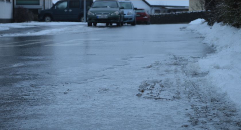 Uwaga na marznące opady. Będzie ślisko