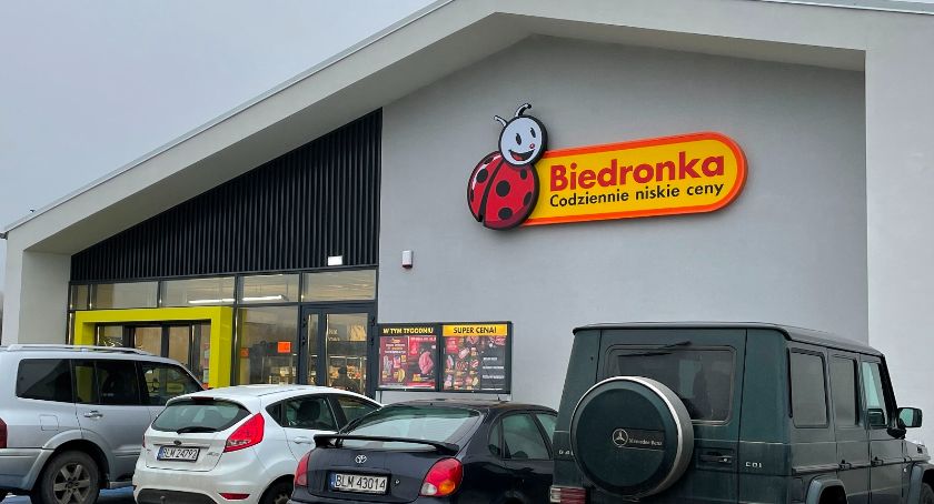 Nowa Biedronka na mapie regionu. Market w Piątnicy już otwarty [FOTO]