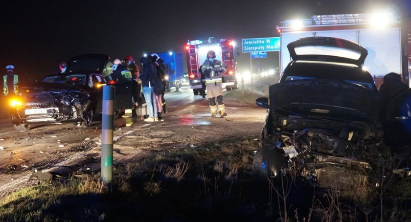 Groźne zdarzenie na trasie Łomża – Śniadowo [FOTO]