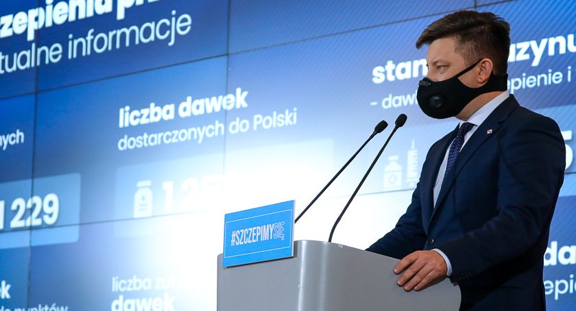 Rząd zmienia kolejność szczepień